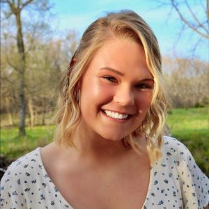 Meet your Posher, Katie